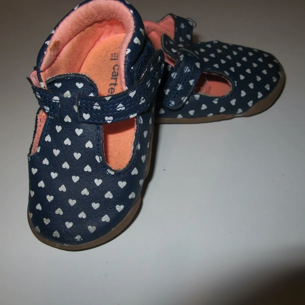 Girls Carter's Baby Shoes Size Stand GUC
